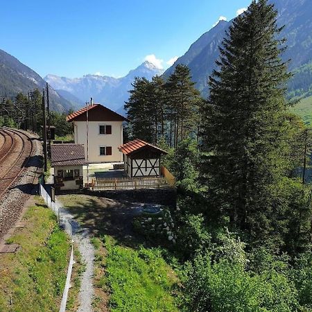 Bahnwaerterhaus Eggwald Villa Wassen Bagian luar foto