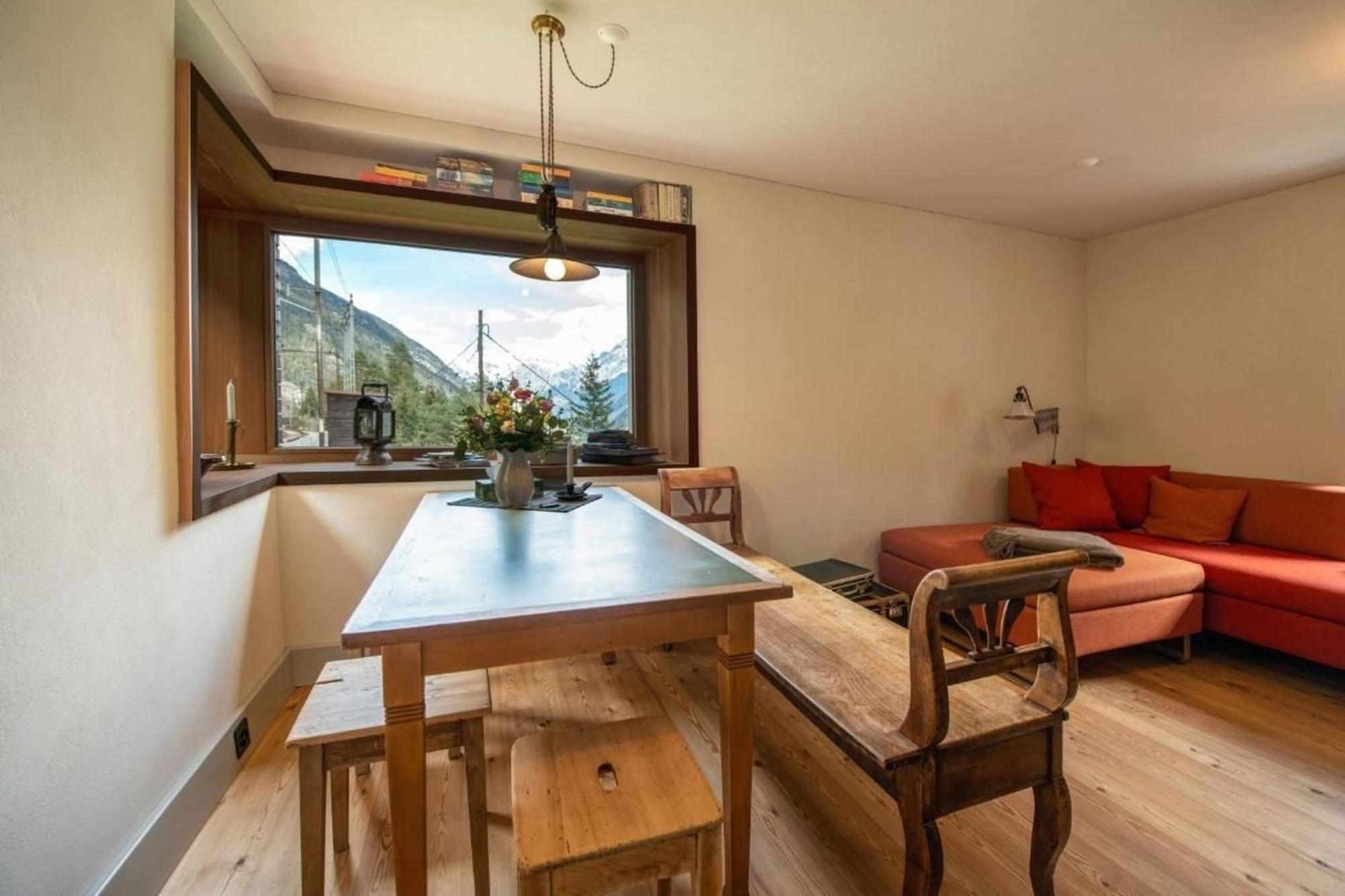 Bahnwaerterhaus Eggwald Villa Wassen Bagian luar foto